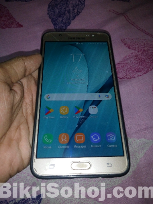 Samsung Galaxy J7 (2016)